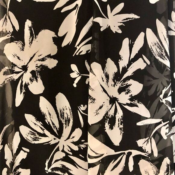 White House Black Market Women’s Floral Halter Tie Neck Sundress Size 4 - Picture 3 of 14
